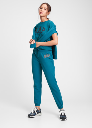 Флисовые джоггеры с логотипом gap
