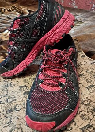 Кросівки asics