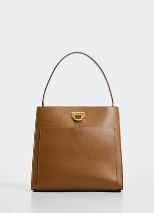Квадратная сумка с короткой ручкой коричневая фирменная трендовая mango1 фото