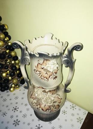 Керамическая ваза для цветов