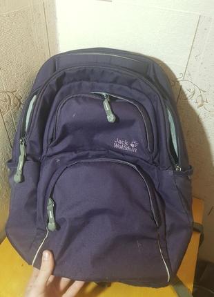 Продам рюкзак jack wolfskin