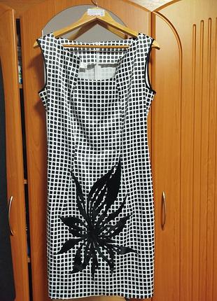 Платье женское 48 размер