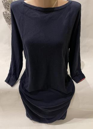 Вовняна сукня