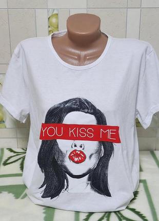 Футболка женская!"kiss"