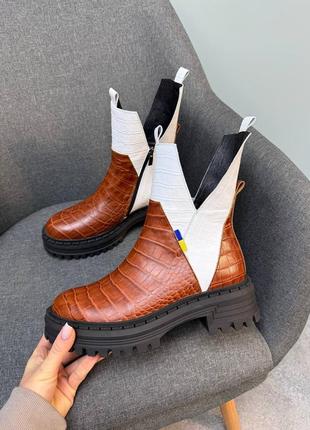 Ботинки женские