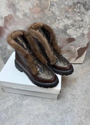 Черевики жіночі