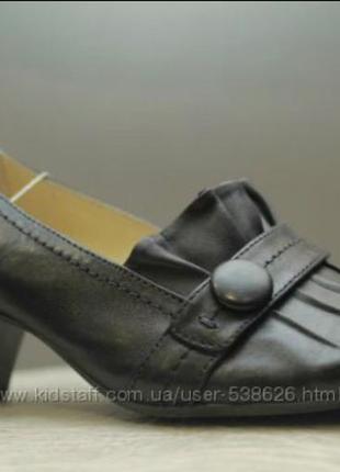 Туфли женские кожаные caprice