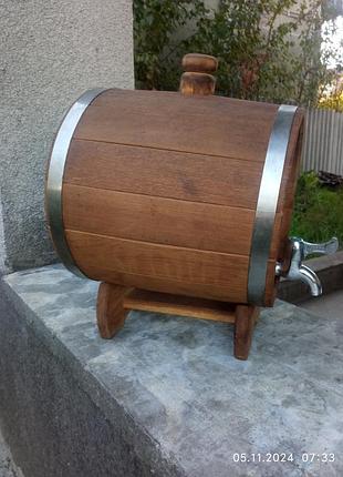 Бочка дубова