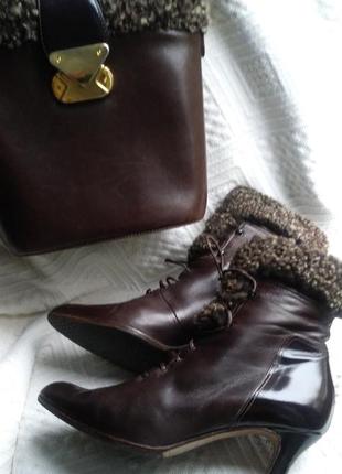 Черевики. італійські, шоколадні, ручної роботи. вінтажні і фантастично стильні + сумочка-кокетка.