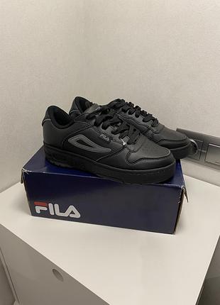 Fila кожаные кеды