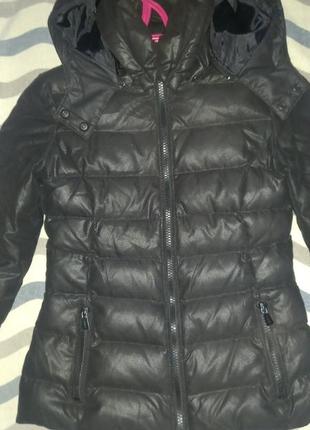 Шикарна зимова куртка пуховик bershka р.s-m3 фото
