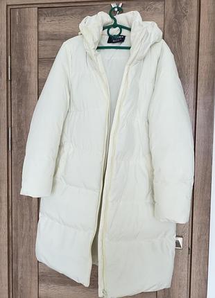 Белая куртка