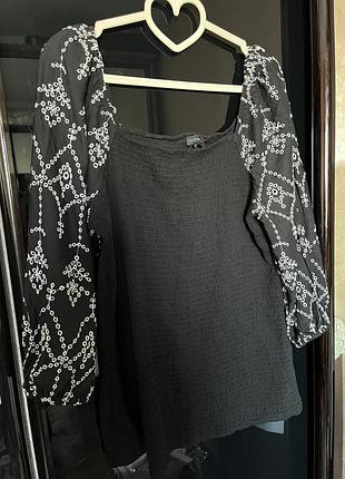 Блуза з рукавом з прошви