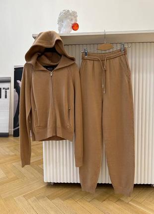 Костюм спортивный 100% кашемир лоро с капюшоном на молнией беж