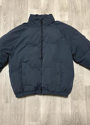 Зимовий пуховик bershka