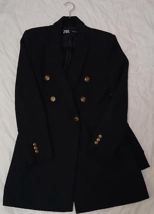 Пиджак женский zara
продам срочно !