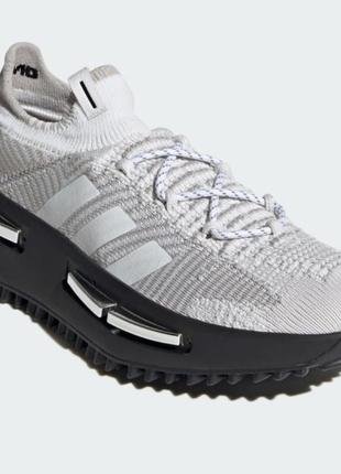 Кросівки adidas Pluss