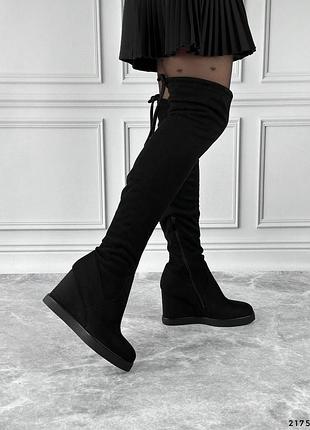 Ботфорты чулок