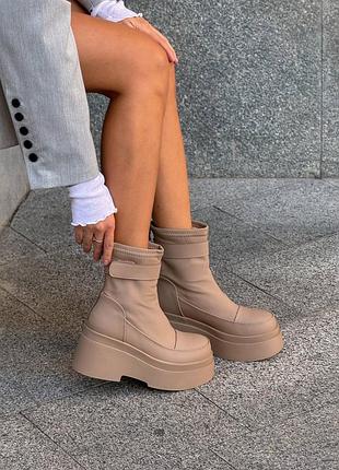 Черевики єврозима на платформі