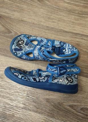 Тапочки в садик