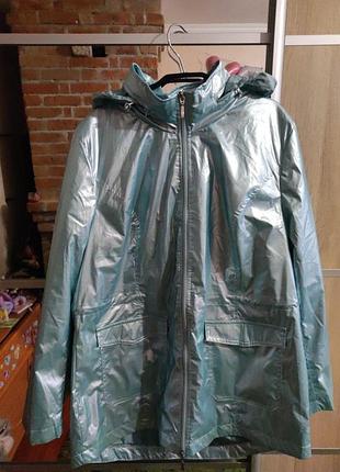 Куртка вітрівка