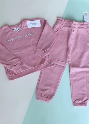 Утепленный флисом костюм calvin klein для девочки   🛍в наличии:  ✅ 4 года