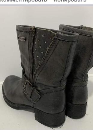 Добротные женские кожаные сапожки внутри велюр 36р. стелька 22.