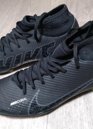 Бутсы nike. размер 41-41,5