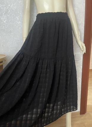 Базовая черная юбка-миди ярусная фактура в клетку!!!