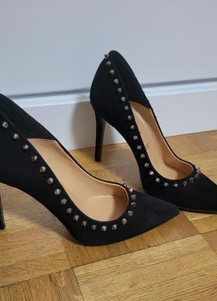 Altramarea туфли лодочки с шипами 37р.