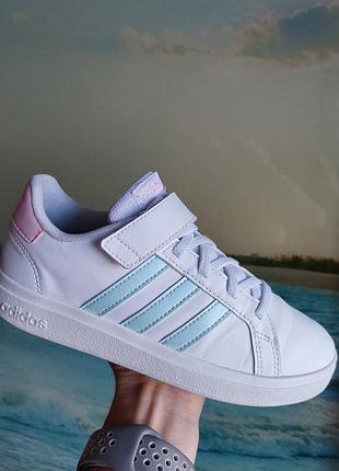 Кросівки adidas, 33р,myanmar