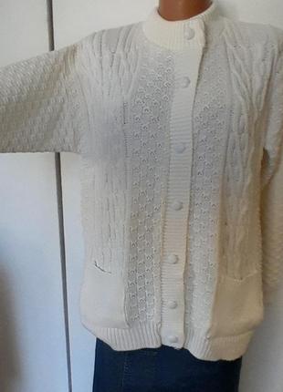 Стильний джемпер