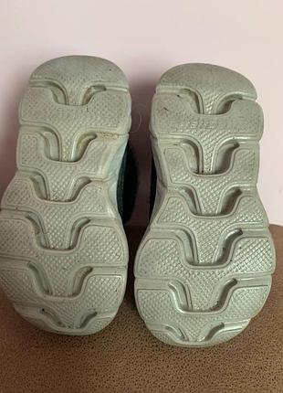 Зимние детские ботинки skechers 2