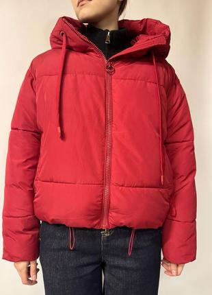 Зимова куртка zara