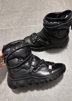 Женская зимняя обувь дутики moncler 36/37