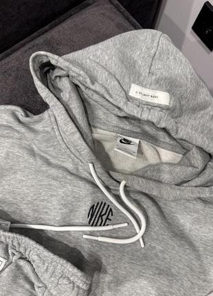Кофта  жіноча nike