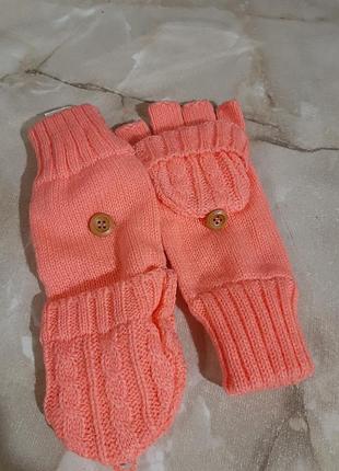 Перчатки женские без пальцев новые.