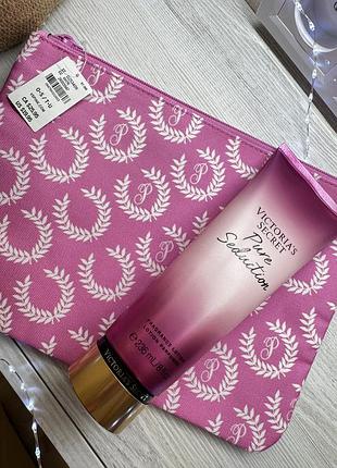 Косметичка pink.