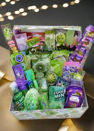 Сюрприз з іграшкою для дитини, великий солодкий подарунок, світ бокс для дитячого свята