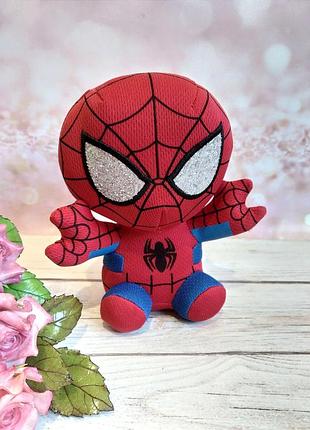 М'яка іграшка — людина-павук