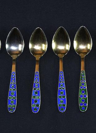 Чайні ложки в емалях. срібло 916 прои серед тих, хто втратив свою актуальність срібних сплавів достоту