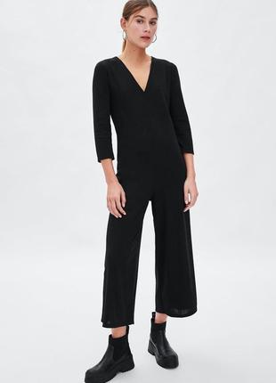 Комбінезон з щільного трикотажу zara р. м (48) кюлоти