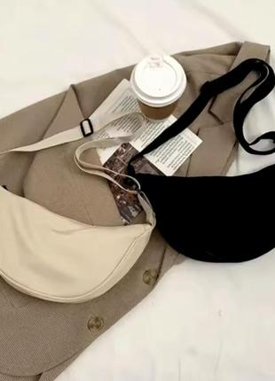 Сумочка бананка через плече нейлон