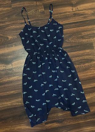 Легкое платье сарафан асиммертичное