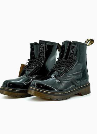 Кросівки dr. martens patent black no logo