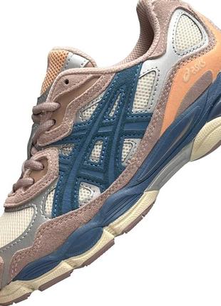 Жіночі кросівки asics gel6 фото