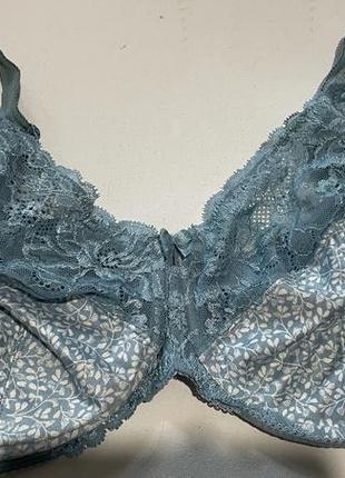 Бюстгалтер 80j