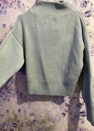 Свитер женский