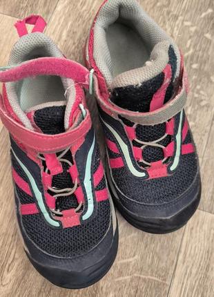 Кроссовки quechua