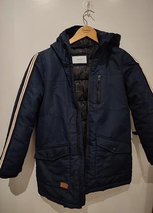 Reserved куртка 134 см